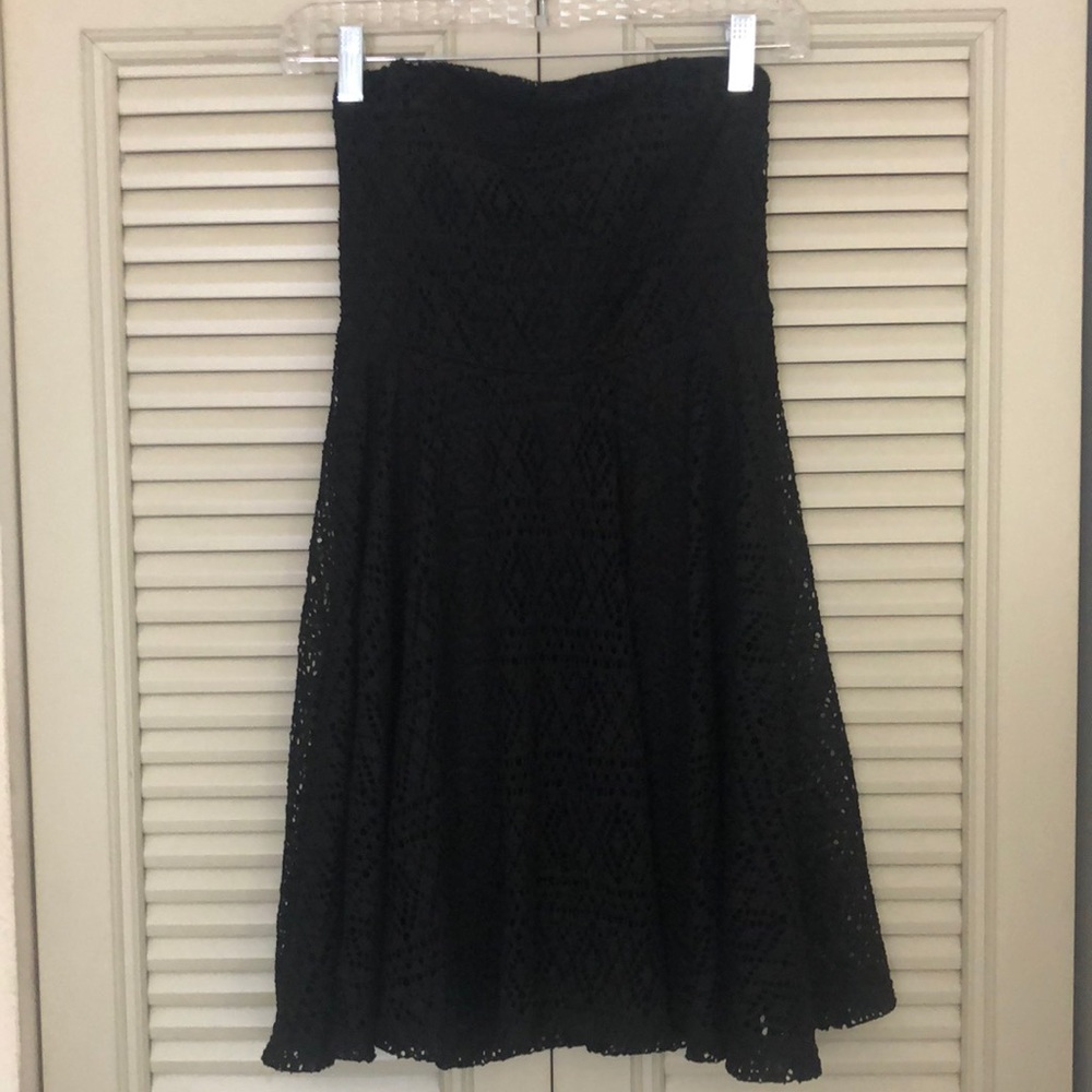 Black strapless dress - Picture 2 of 5